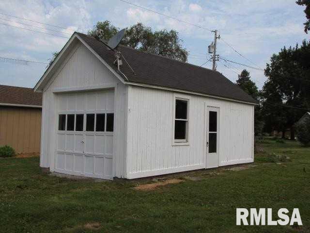 201 North State Street Atkinson, IL 61235 - Photo 11 of 12 Gallery Image 11