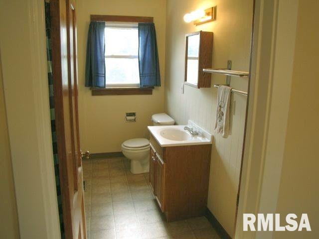 201 North State Street Atkinson, IL 61235 - Photo 10 of 12 Gallery Image 10