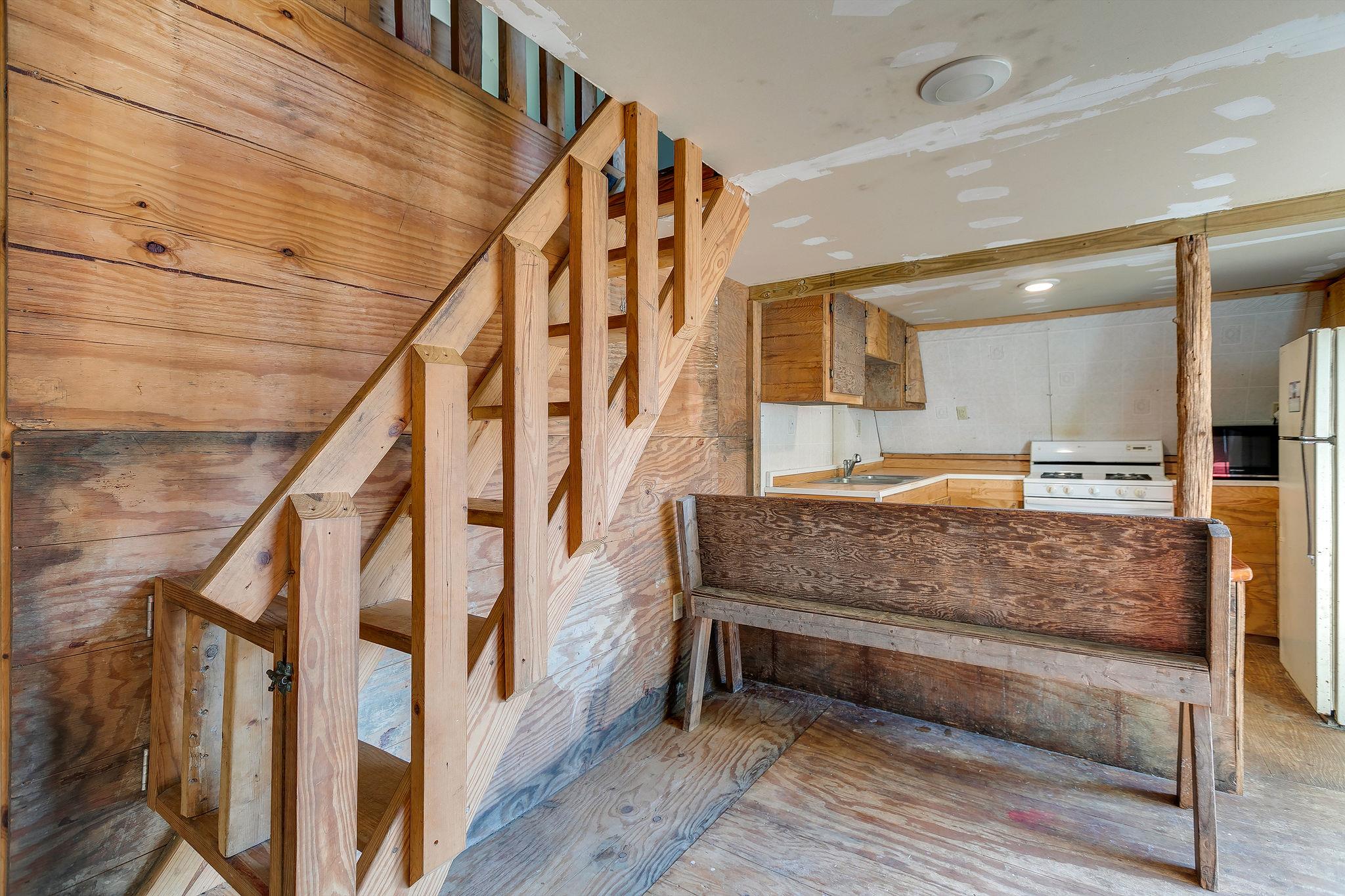 6572 Hassell Creek Road Lyles, TN 37098 - Photo 16 of 29 a spacious bathroom with a tub and shower