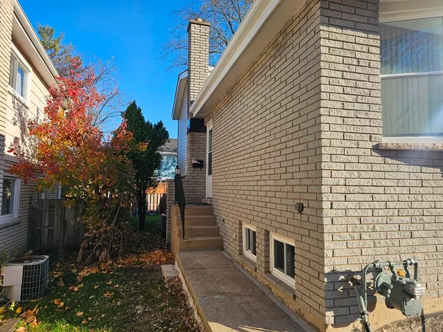 $3,099 | 1535 East Jane Avenue, Arlington Heights, IL 60004