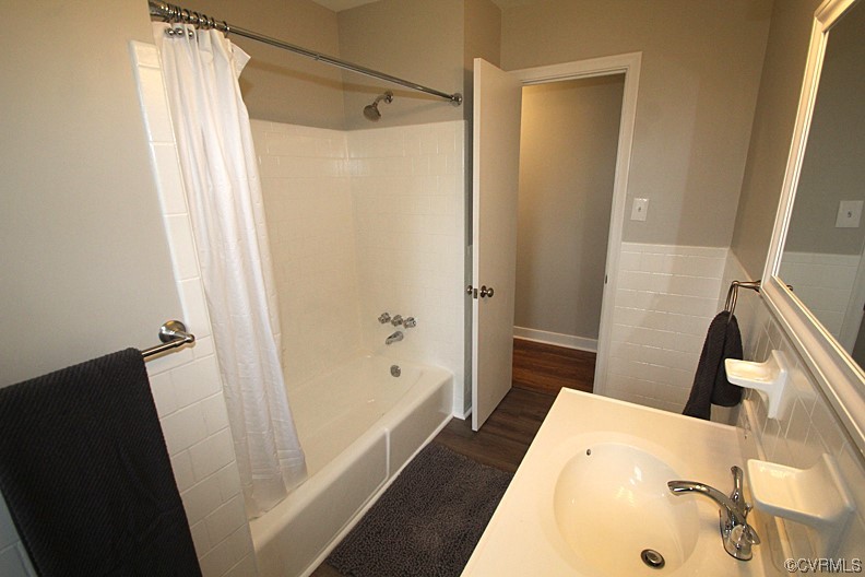 8579 Sutherland Road North Chesterfield, VA 23236 - Photo 12 of 23 Gallery Image 12