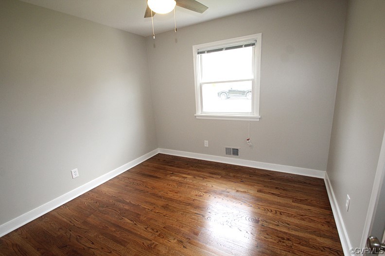 8579 Sutherland Road North Chesterfield, VA 23236 - Photo 14 of 23 Gallery Image 14