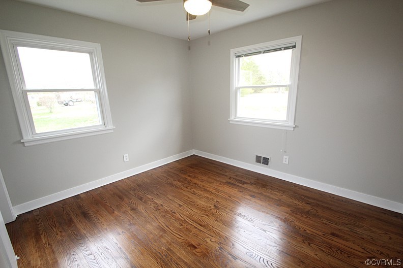8579 Sutherland Road North Chesterfield, VA 23236 - Photo 15 of 23 Gallery Image 15