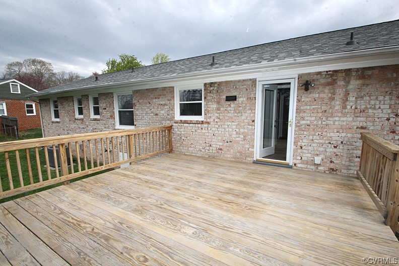 8579 Sutherland Road North Chesterfield, VA 23236 - Photo 18 of 23 Gallery Image 18