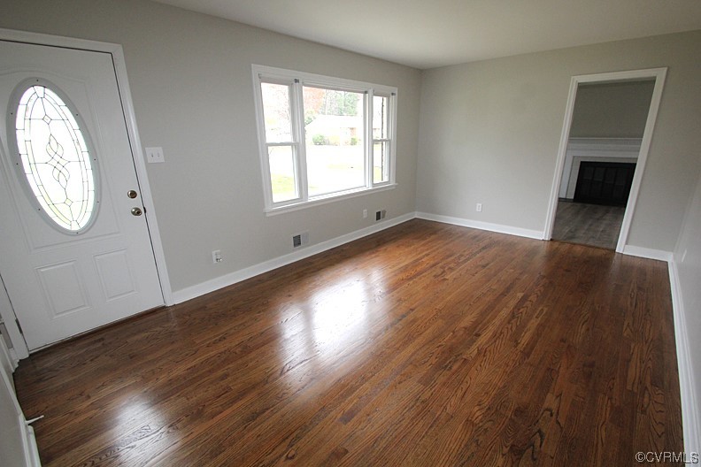8579 Sutherland Road North Chesterfield, VA 23236 - Photo 3 of 23 Gallery Image 3