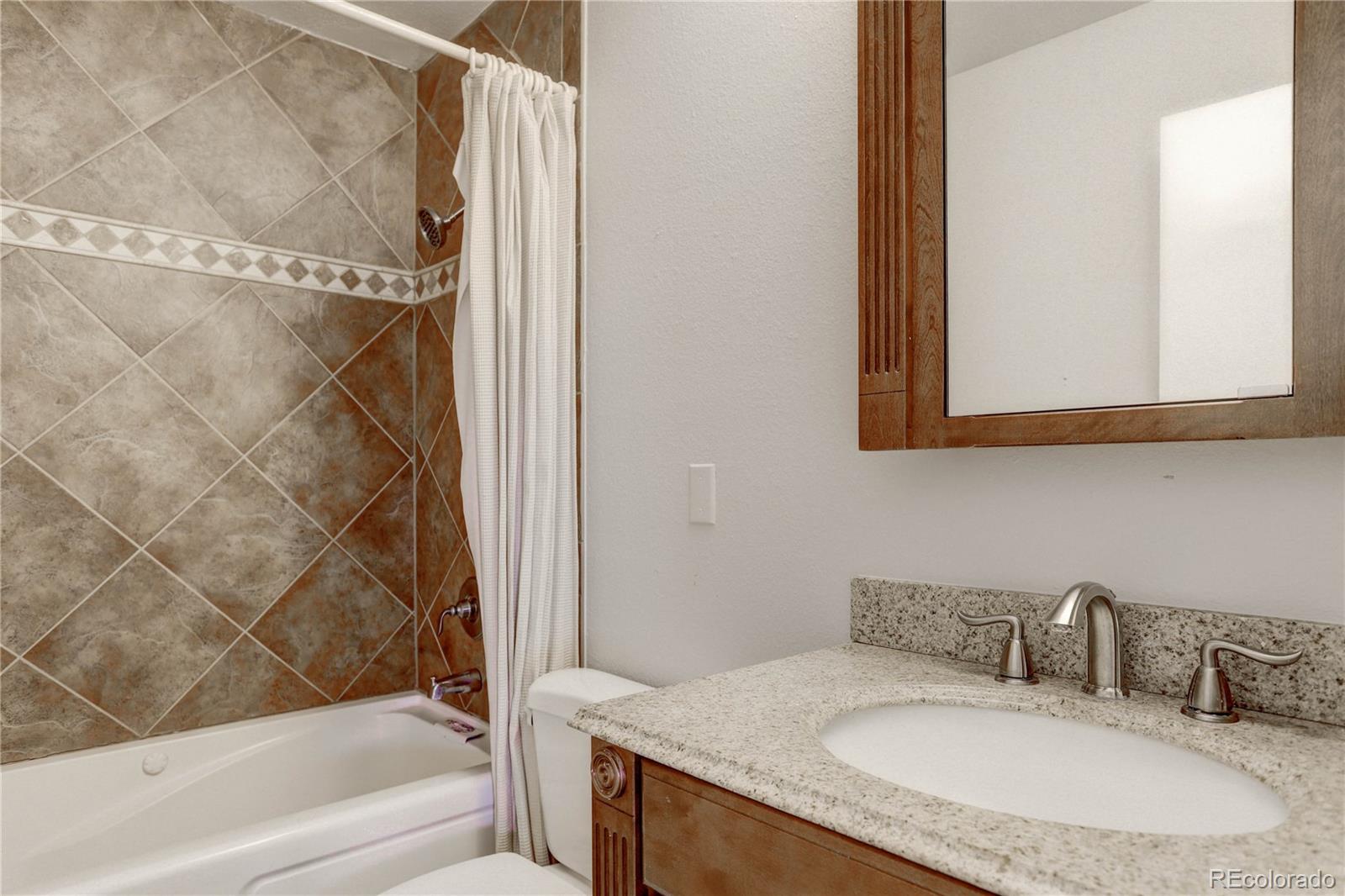 13657 Omega Circle Littleton, CO 80124 - Photo 21 of 39