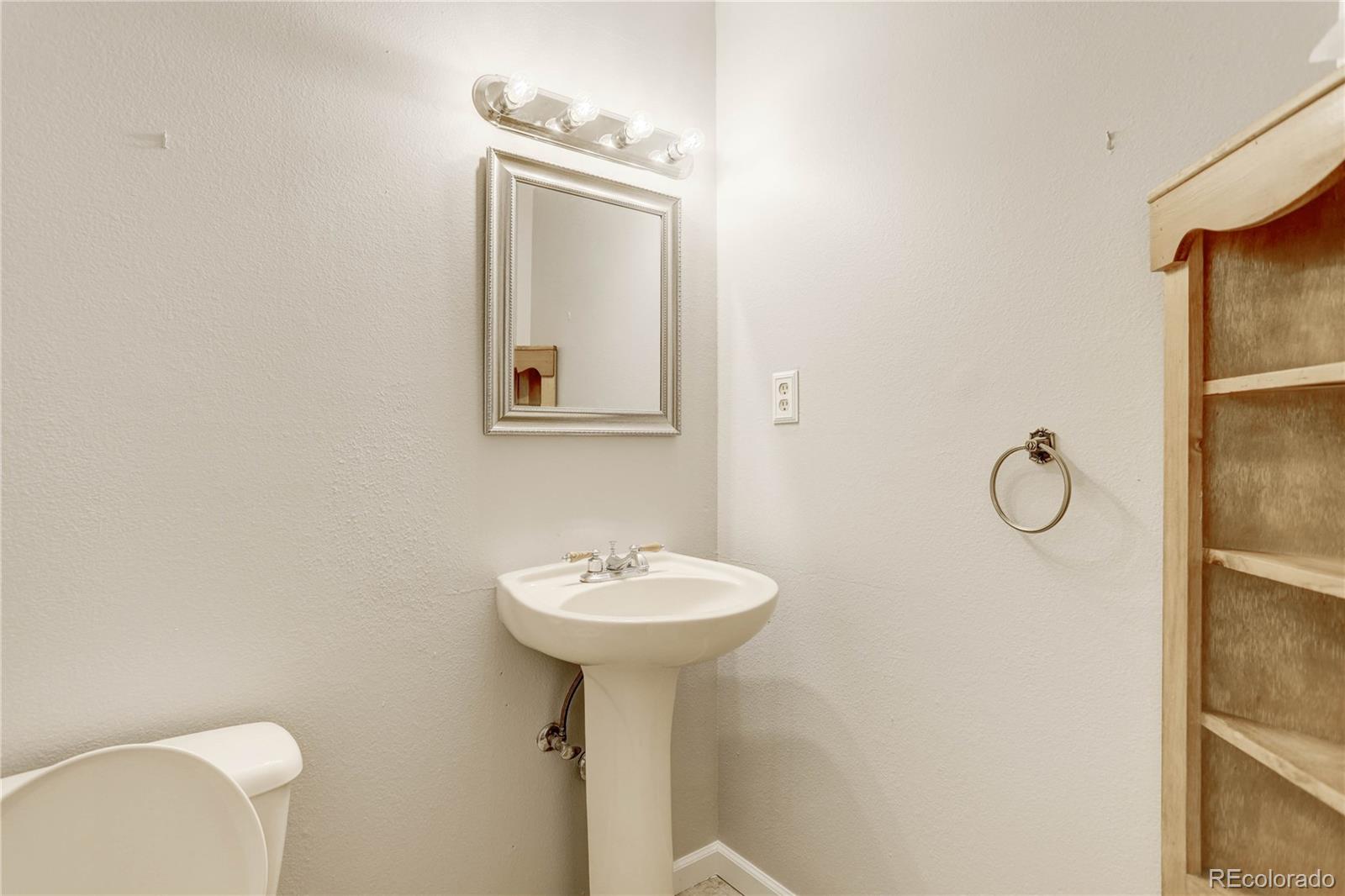 13657 Omega Circle Littleton, CO 80124 - Photo 22 of 39