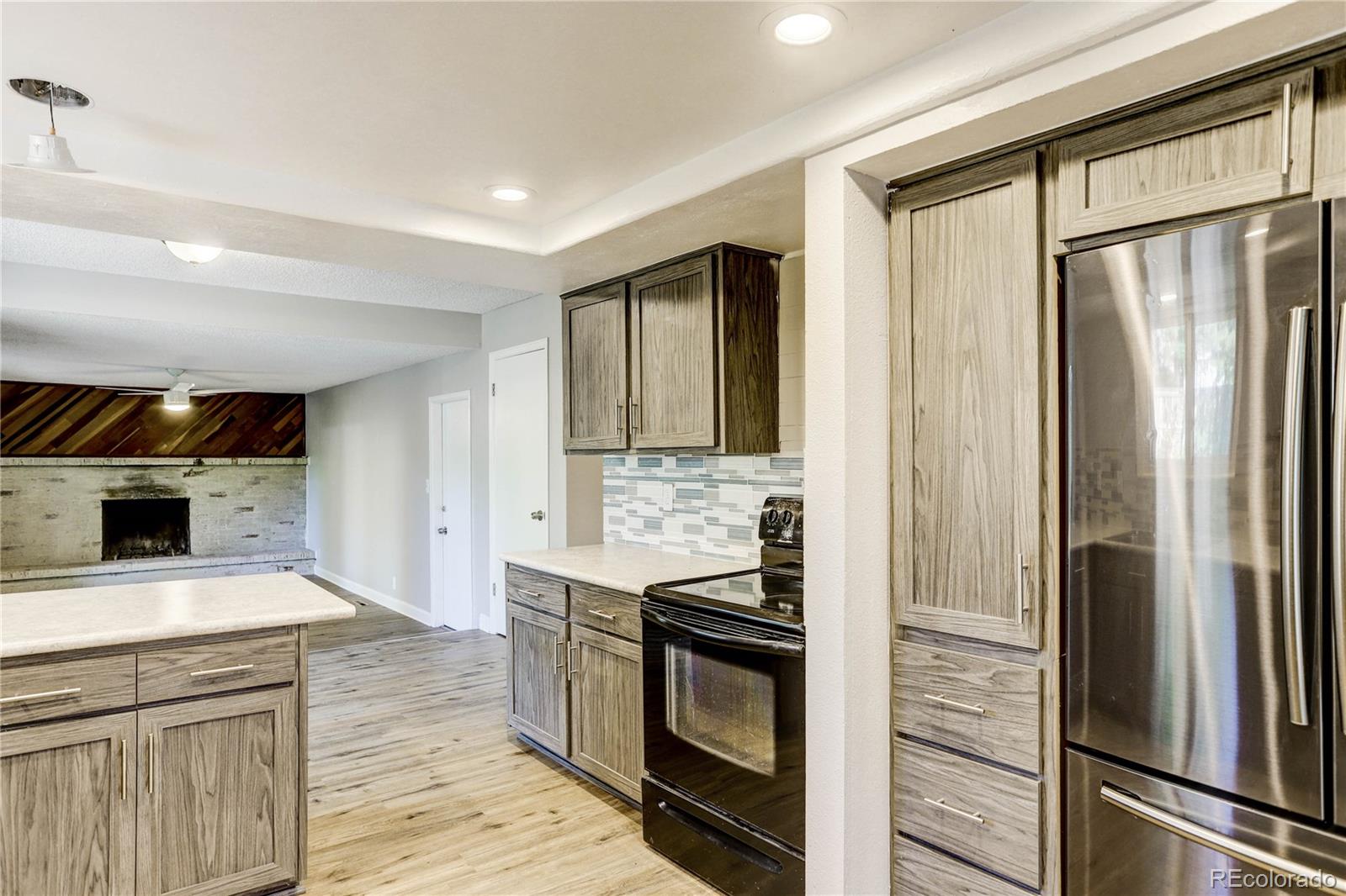 13657 Omega Circle Littleton, CO 80124 - Photo 3 of 39
