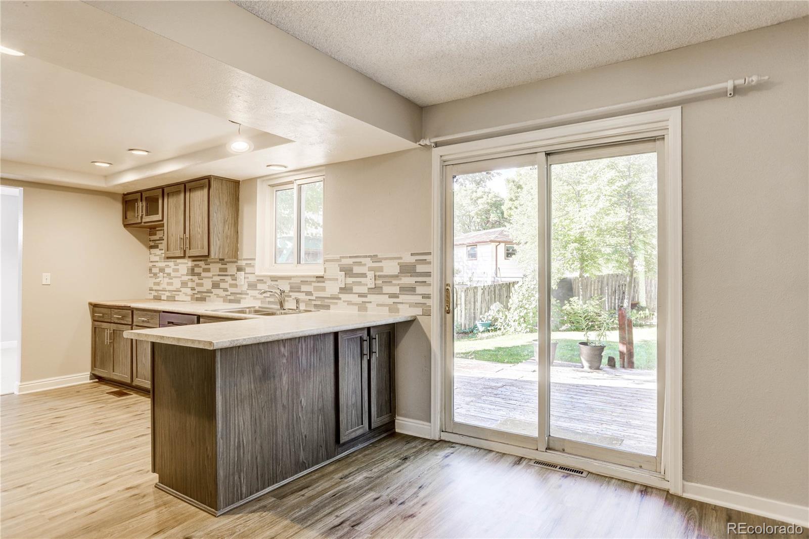 13657 Omega Circle Littleton, CO 80124 - Photo 7 of 39