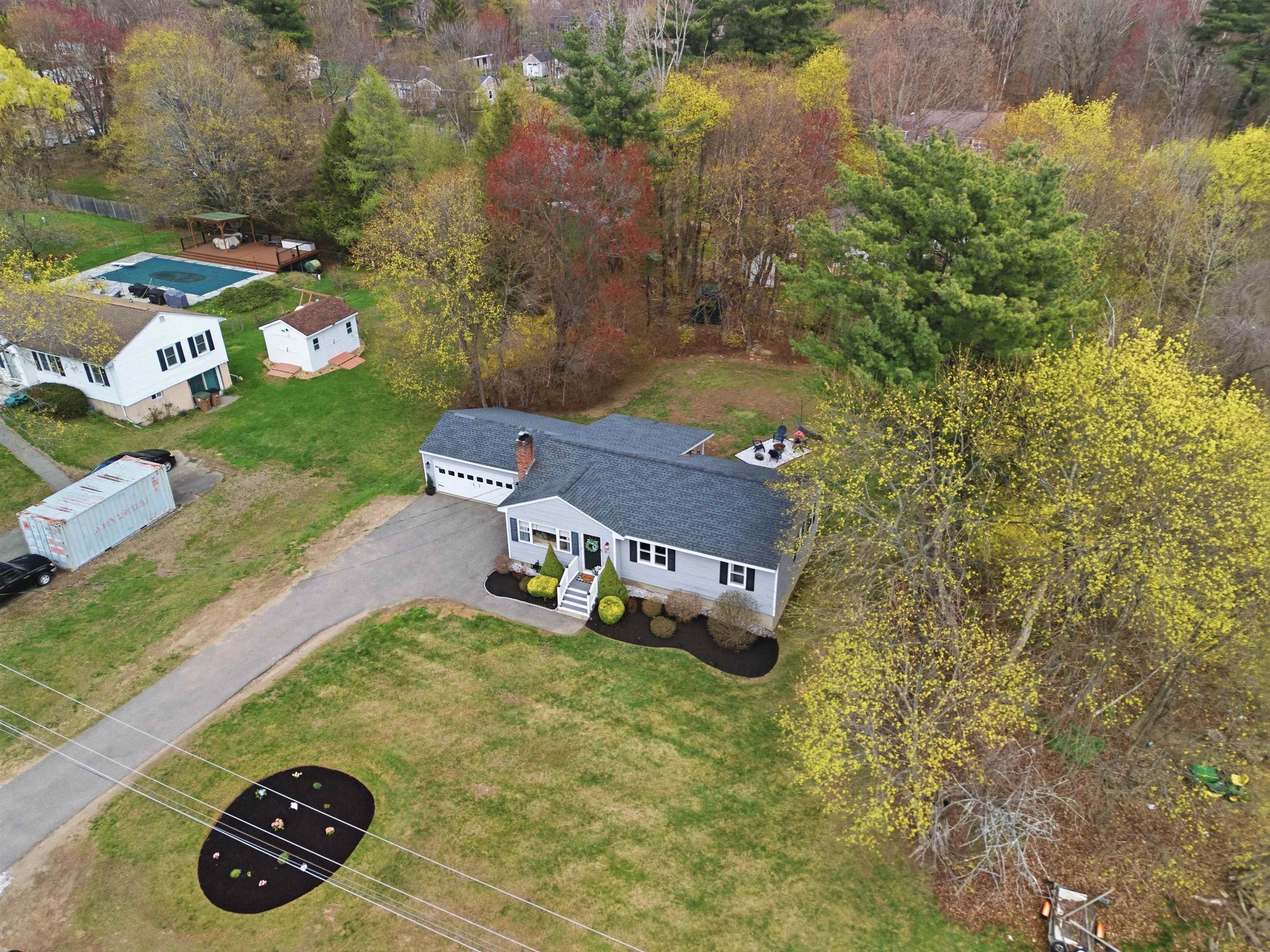 9 Scottsdale Road Atkinson, NH 03811 - Photo 31 of 41