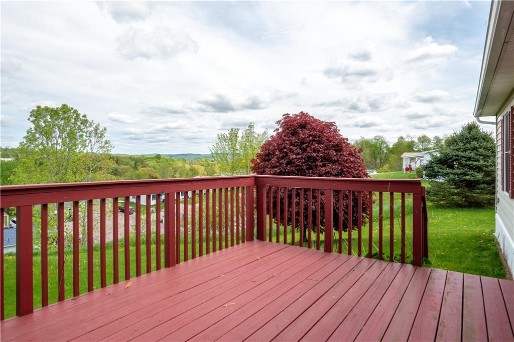 608 Lark Lane Apollo, PA 15613 - Photo 2 of 21 Gallery Image 2