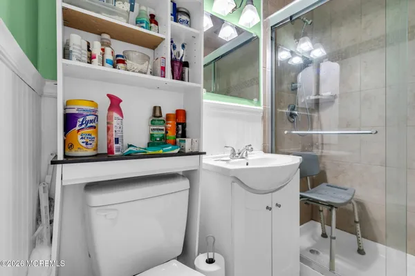 $349,000 | 2 Castro Grove Drive, Toms River, NJ 08753