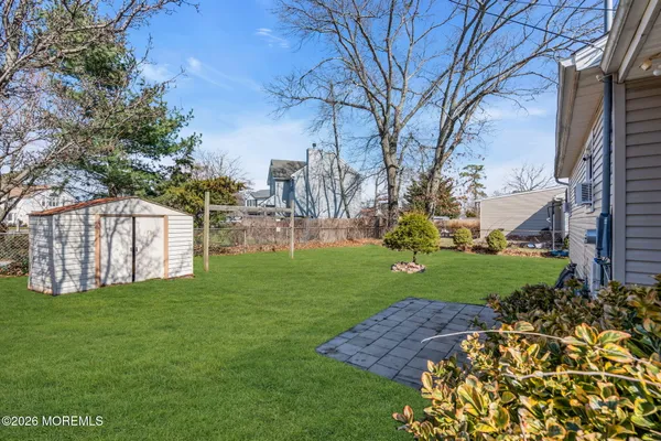 $349,000 | 2 Castro Grove Drive, Toms River, NJ 08753