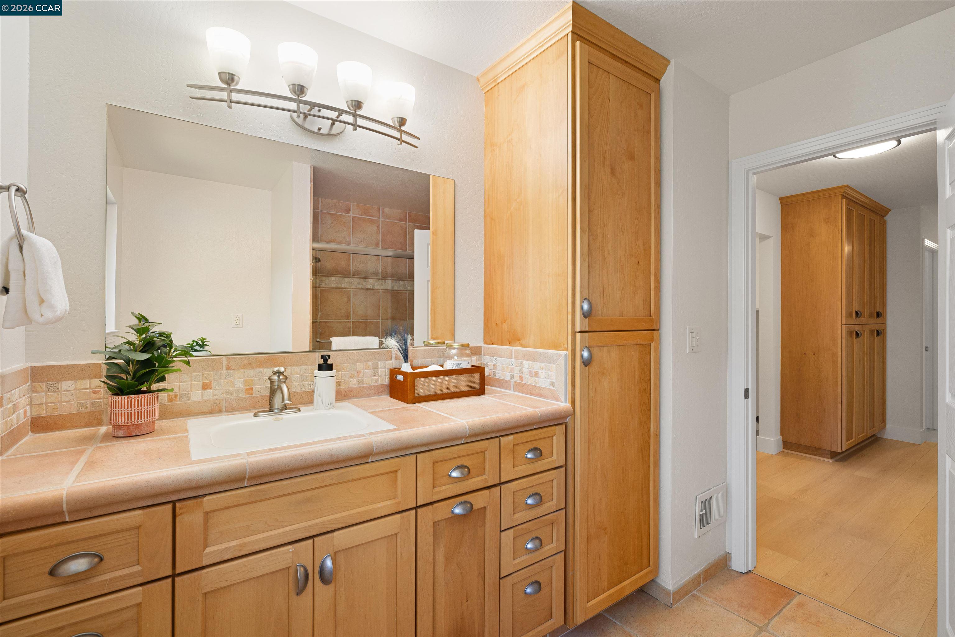2082 Stratton Road Walnut Creek, CA 94598 - Photo 35 of 55