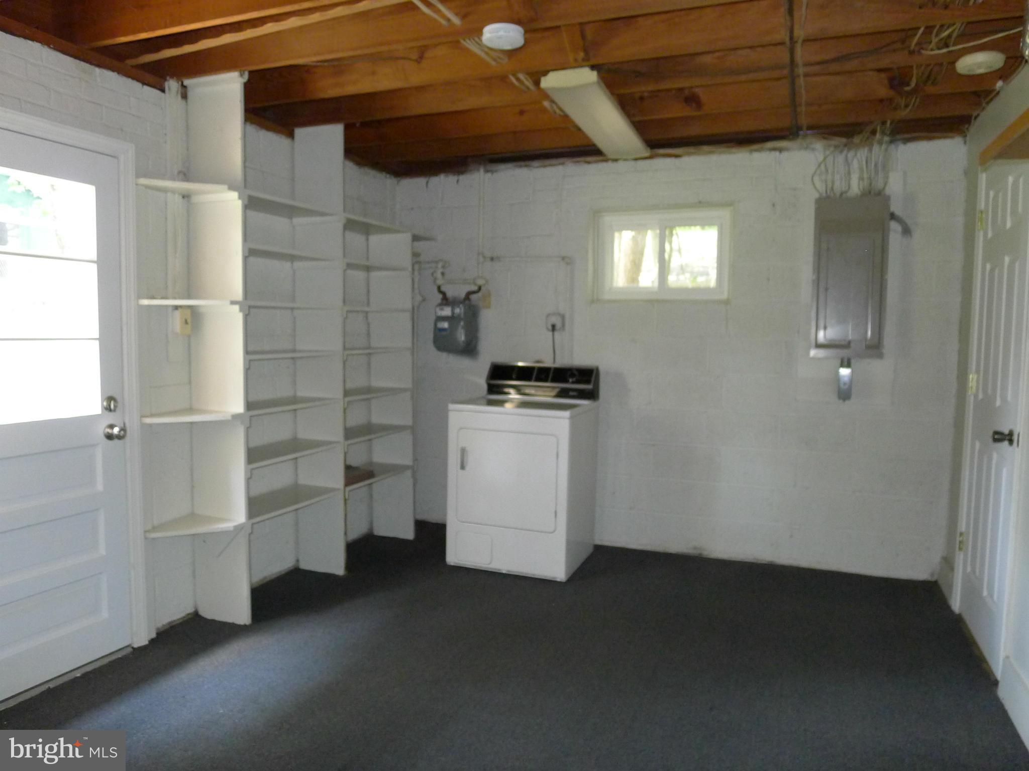 6302 Climbhill Road Alexandria, VA 22310 - Photo 17 of 30 Pleanty of Storage
