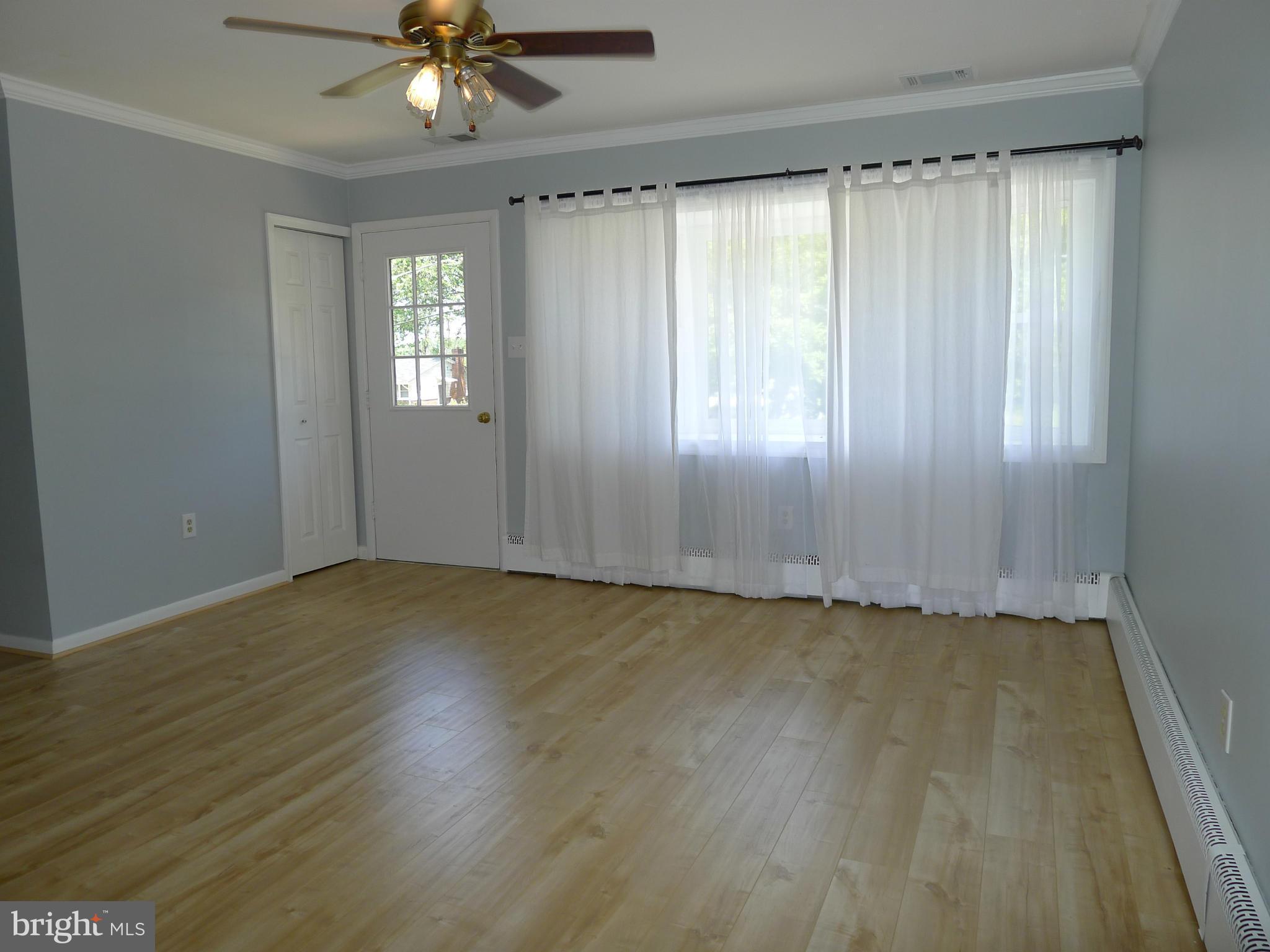 6302 Climbhill Road Alexandria, VA 22310 - Photo 5 of 30 Living Room with new flooring