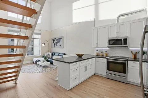$1,058,000 | 333 Santana Row, Unit 308, San Jose, CA 95128