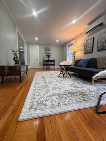 $1,850 | 18 Emerald Avenue, Unit 2, Webster, MA 01570