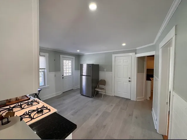 $1,900 | 18 Emerald Avenue, Unit 2, Webster, MA 01570