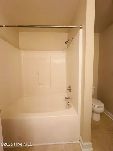 $158,000 | 304 Streamwood Drive, Jacksonville, NC 28546