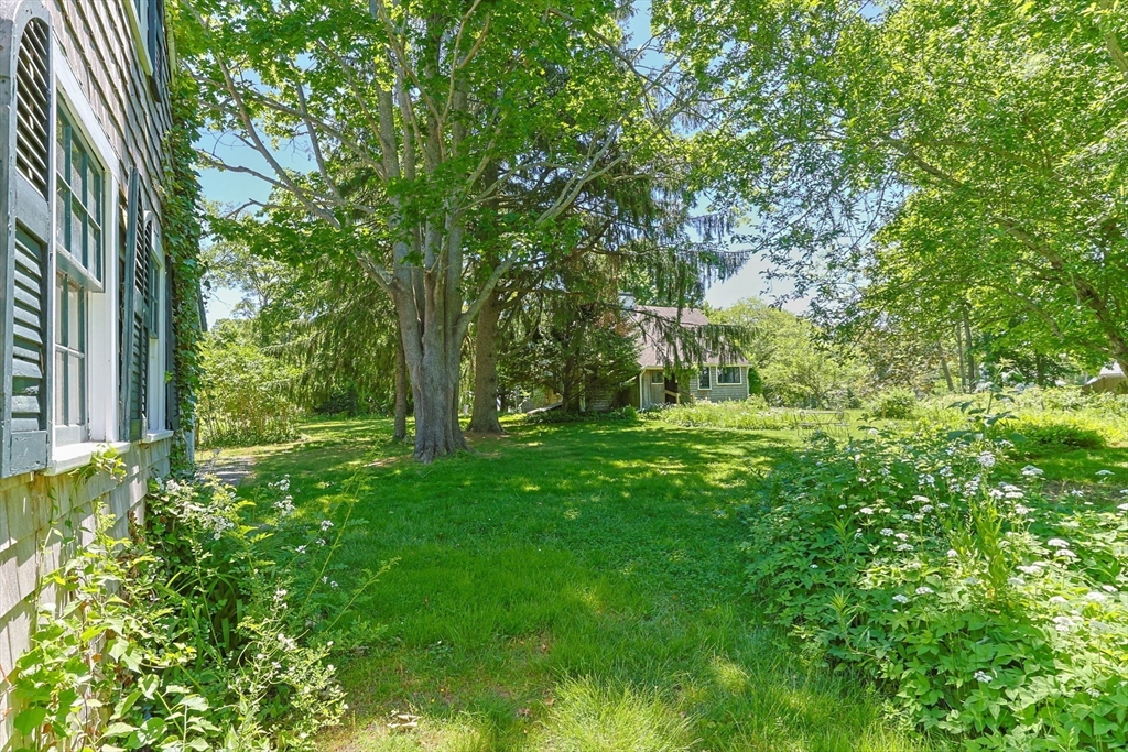 417 Commerce Road Barnstable, MA 02630 - Photo 32 of 36