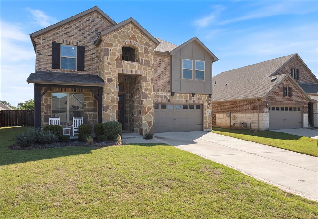 7504 Larson Lane Rowlett, TX 75089 - Photo 3 of 38