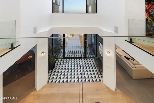 $3,299,000 | 7147 North 23rd Place, Phoenix, AZ 85016