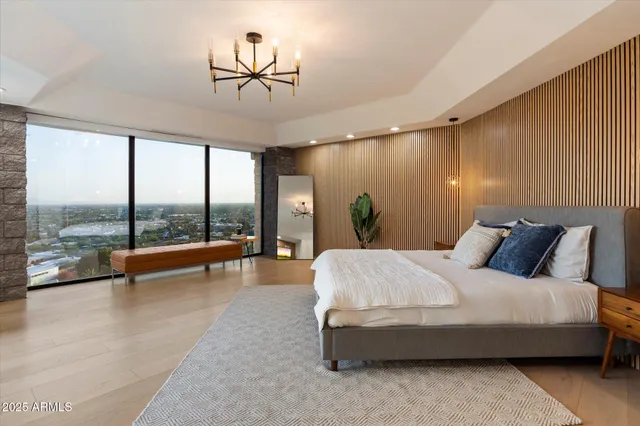 $3,299,000 | 7147 North 23rd Place, Phoenix, AZ 85016