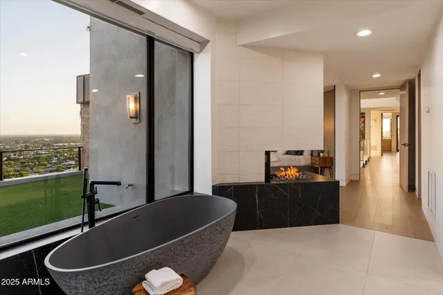 $3,299,000 | 7147 North 23rd Place, Phoenix, AZ 85016