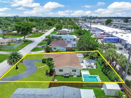 $680,000 | 4851 Northeast 13th Avenue, Oakland Park, FL 33334