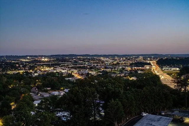 $365,000 | 1131 Stringers Ridge Road, Unit 5E, Chattanooga, TN 37405