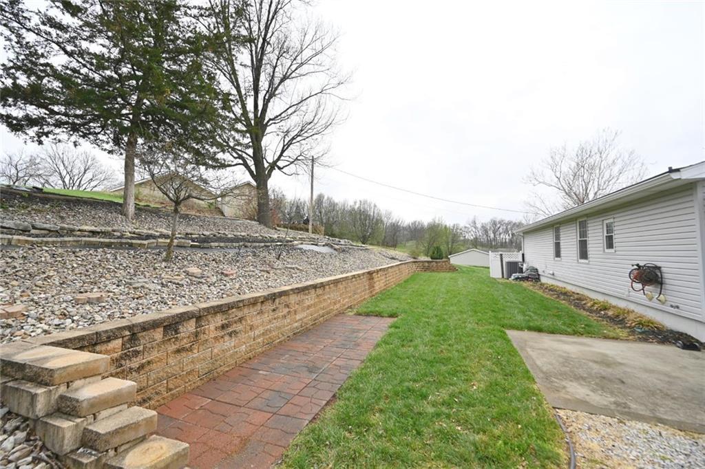 5005 Northwest Merrimac Avenue Riverside, MO 64150 - Photo 9 of 42
