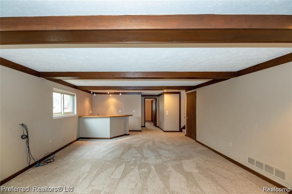 6782 Longwood Road Canton, MI 48187 - Photo 44 of 61 Great Room