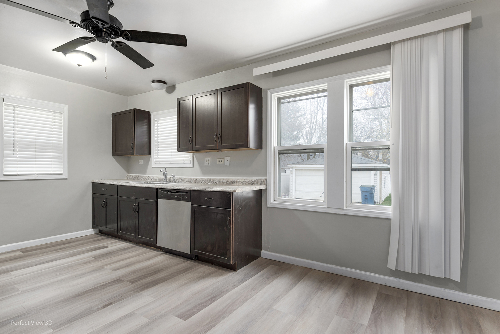 14905 Springfield Avenue Midlothian, IL 60445 - Photo 9 of 24 Gallery Image 9