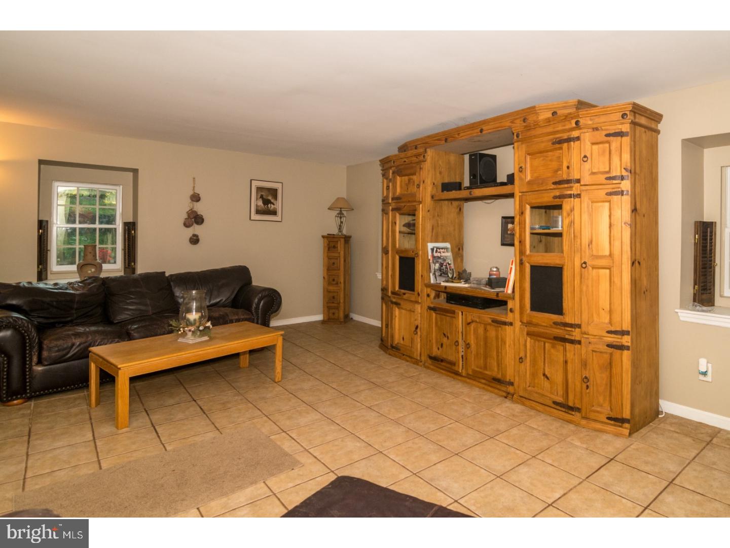 1650 Coldsprings Road Pottstown, PA 19465 - Photo 11 of 25 Gallery Image 11