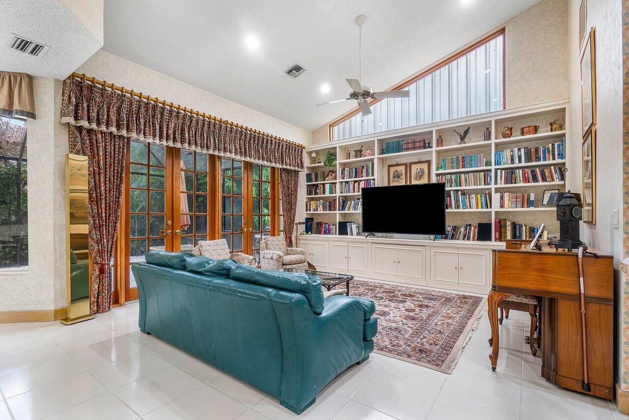2269 Northwest 58th Street Boca Raton, FL 33496 - Photo 9 of 33 007-2269Northwest58thStreet-BocaRaton-FL