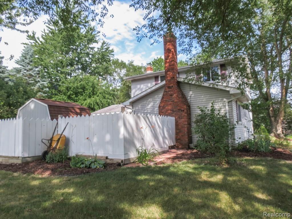 3267 Shawnee Trail Pinckney, MI 48169 - Photo 29 of 30 IMG_1845-2.jpg