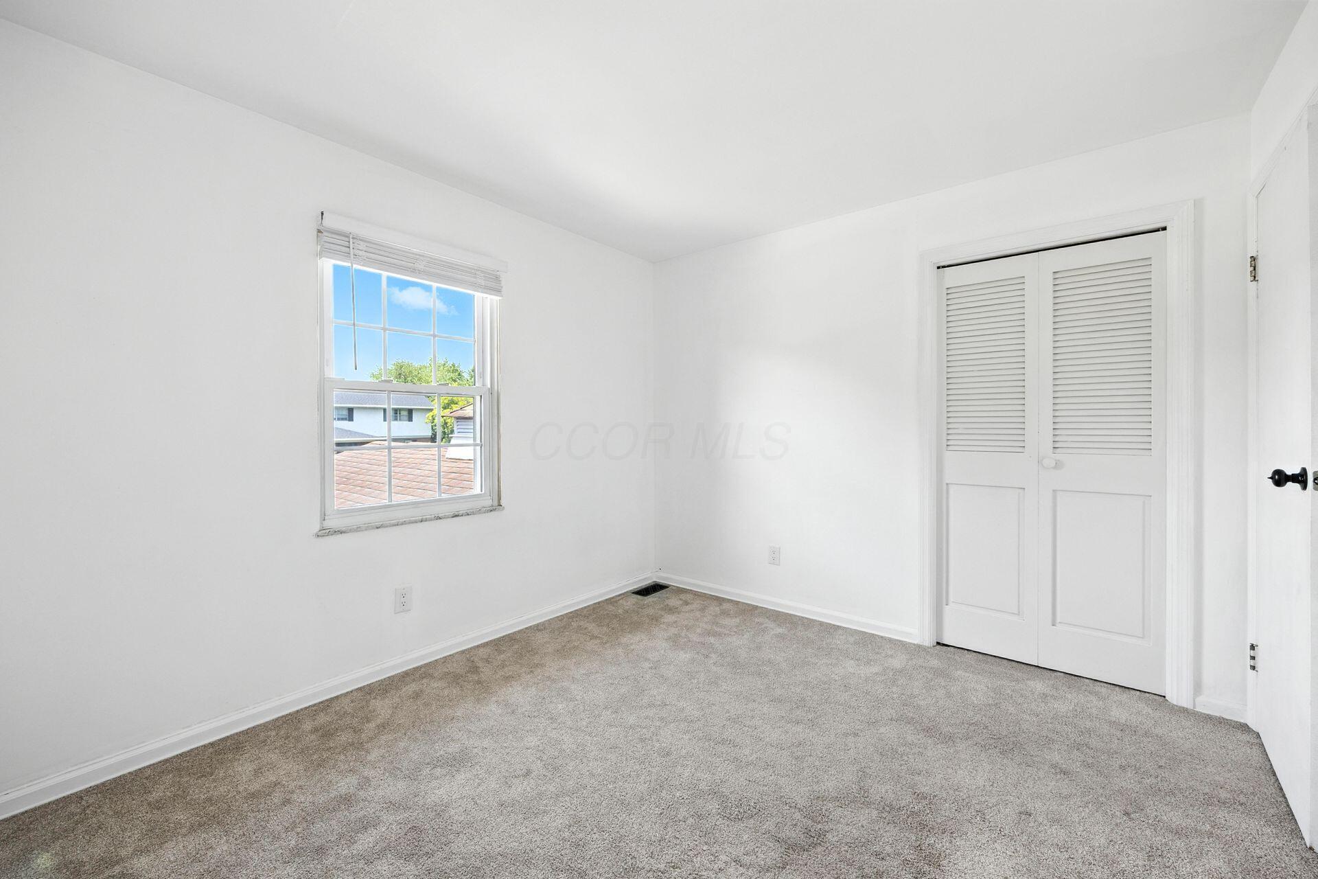 2715 Kenview Road South Columbus, OH 43209 - Photo 23 of 33 025_d S Columbus OH 43209 USA