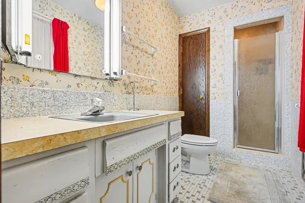 $330,000 | 19300 East Avenue North, Battle Creek, MI 49017