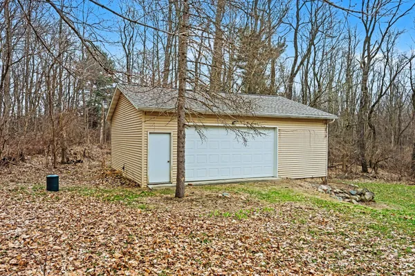 $330,000 | 19300 East Avenue North, Battle Creek, MI 49017