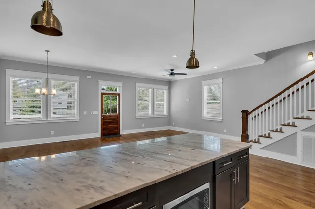 $3,500 | 1016 44th Avenue North, Nashville, TN 37209