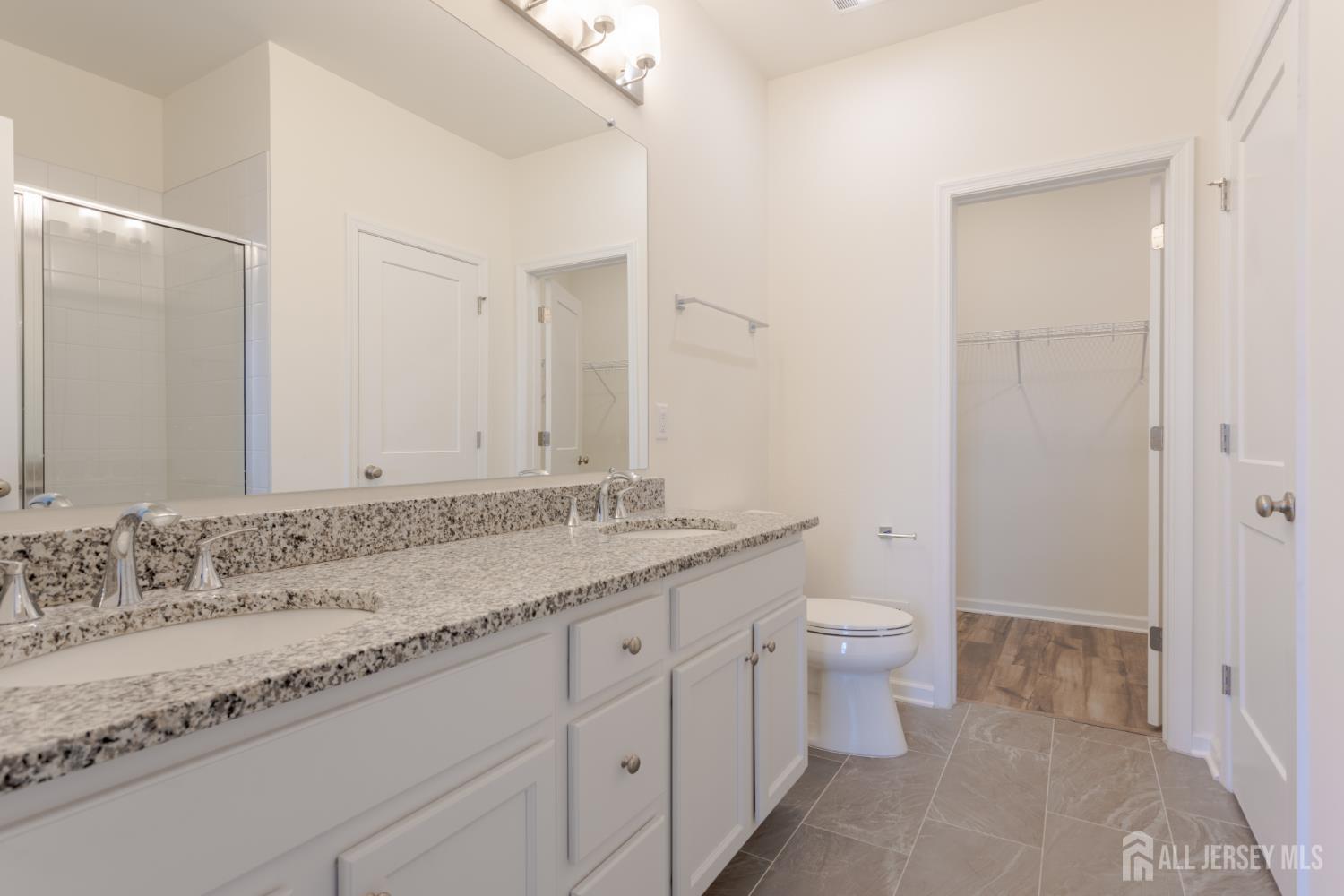 718 Station Road Dunellen, NJ 08812 - Photo 17 of 31 Gallery Image 17