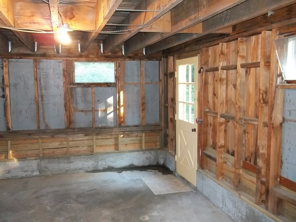 218 Bonham Road Dedham, MA 02026 - Photo 22 of 30 Gallery Image 22