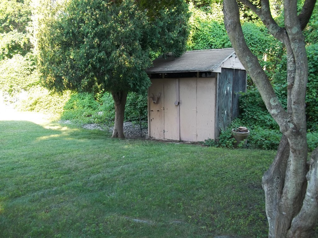 218 Bonham Road Dedham, MA 02026 - Photo 26 of 30 Gallery Image 26