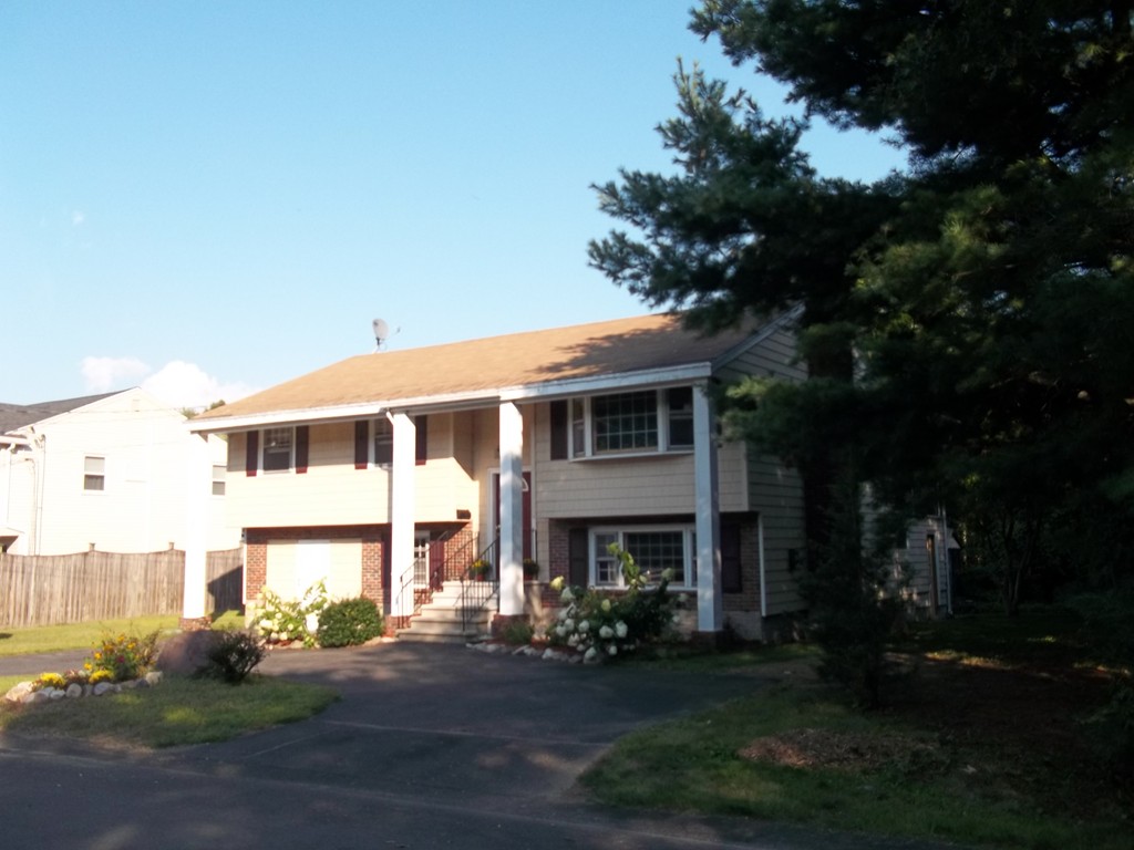 218 Bonham Road Dedham, MA 02026 - Photo 30 of 30 Gallery Image 30