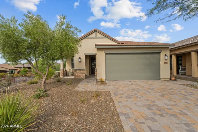 $2,600 | 3710 Goldmine Cyn Way, Wickenburg, AZ 85390
