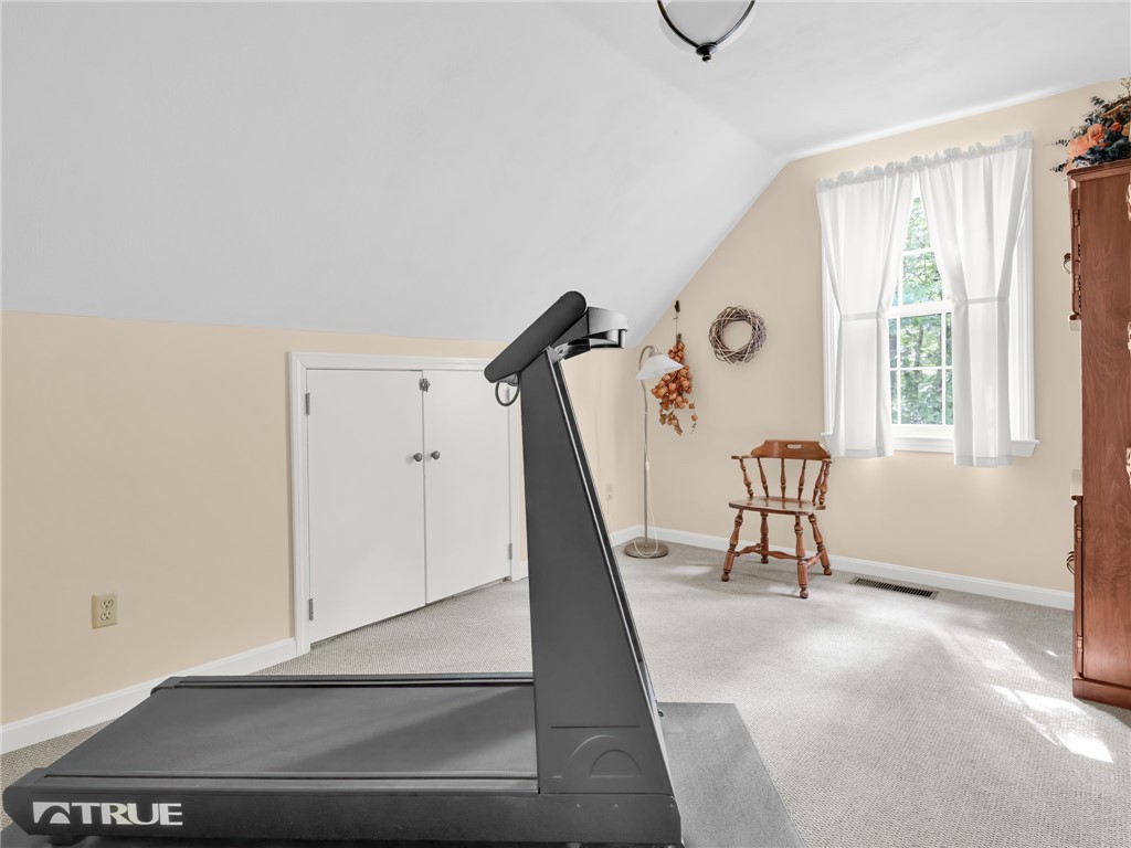 5605 Flat River Road Coventry, RI 02827 - Photo 29 of 43 Bedroom