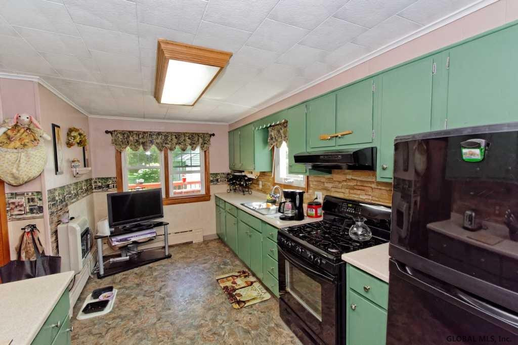 1622 Spring Avenue Poestenkill, NY 12198 - Photo 3 of 25 Photo 3