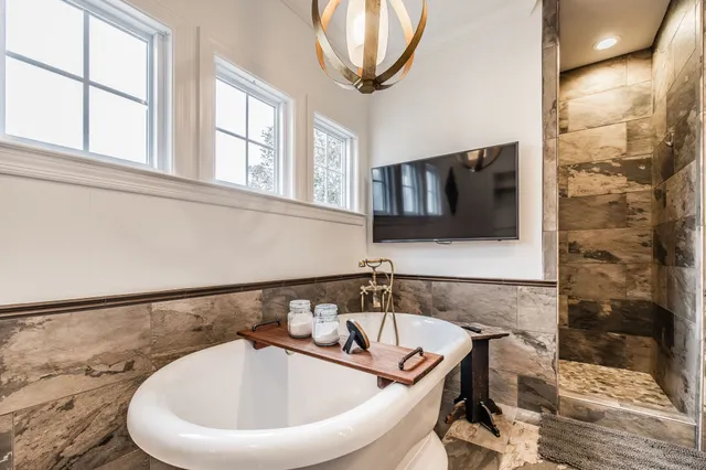 $3,950,000 | 8137 Shoals Branch Road, Primm Springs, TN 38476