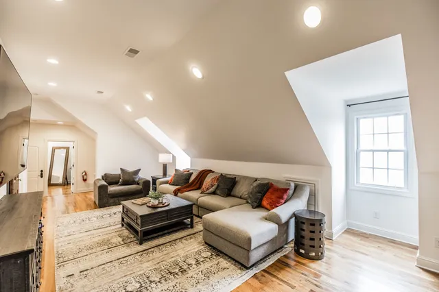 $3,950,000 | 8137 Shoals Branch Road, Primm Springs, TN 38476